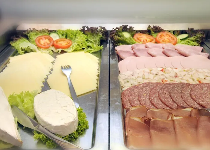 酒店 Eifelsteig 罗埃特根